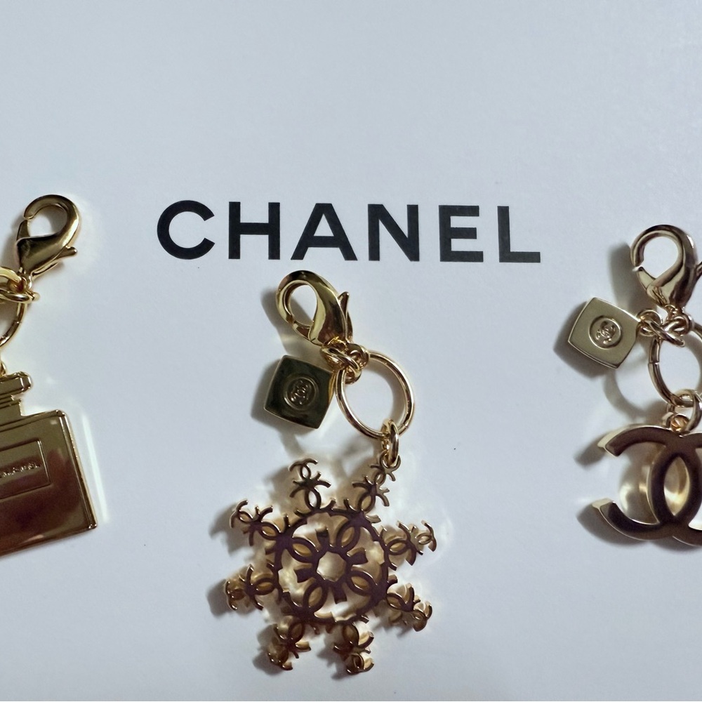 Chanel 3 Charm set